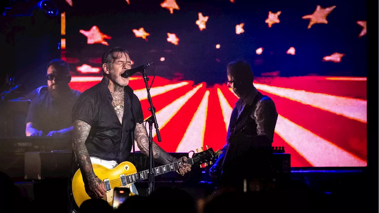 Social Distortion and Descendents Rock Hollywood Palladium Show