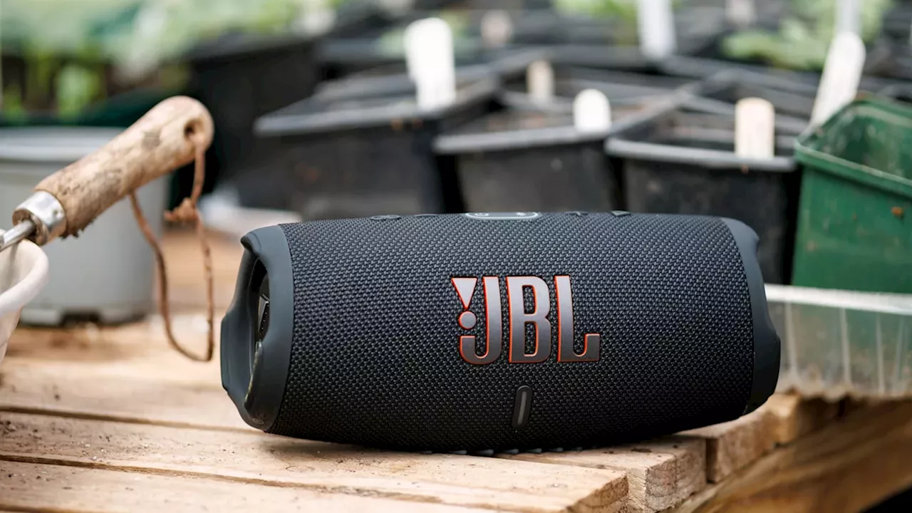 The Invisible War for Your Bluetooth Signal: Why Wireless Audio Fails