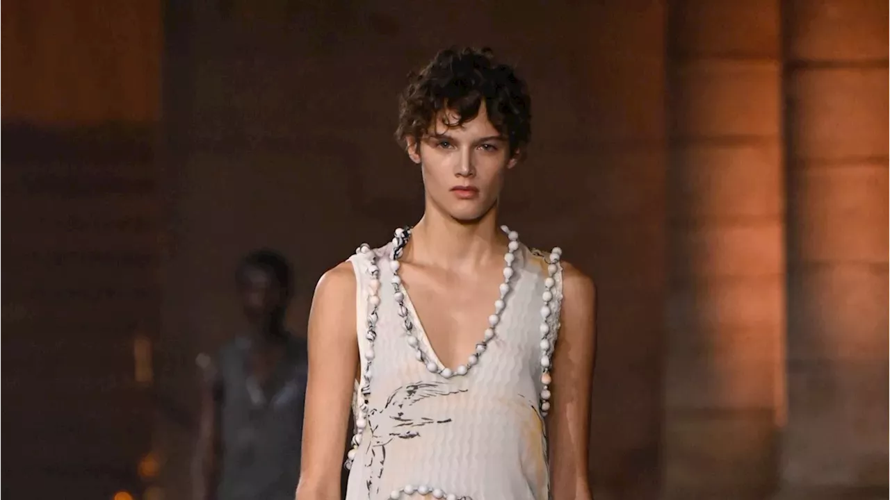 Victoria Beckham Returns to Paris for Spring 2027 Ready-to-Wear