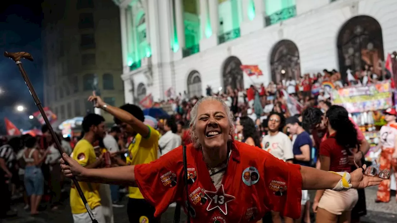 Bolsonaro takes early lead over Lula in Brazil presidential vote