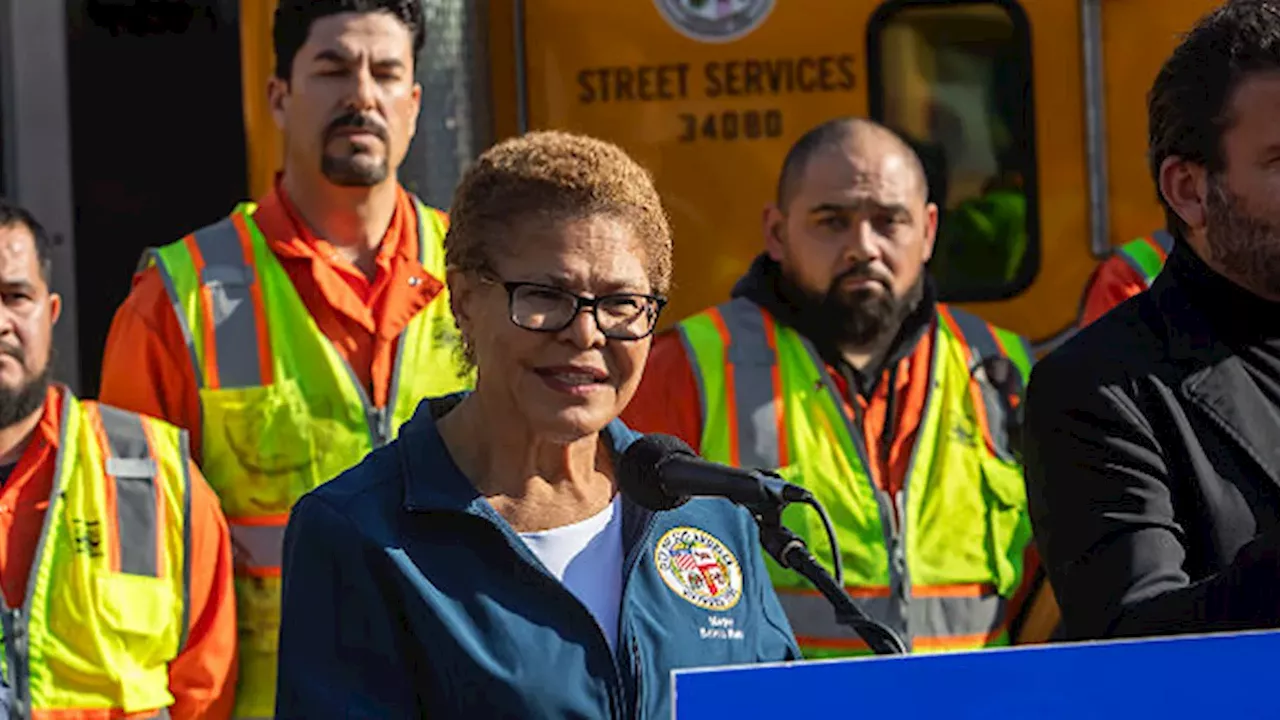 Mayor Bass's Ghana Trip Amid 2025 Wildfires Sparks Controversy Over Fire Department Report