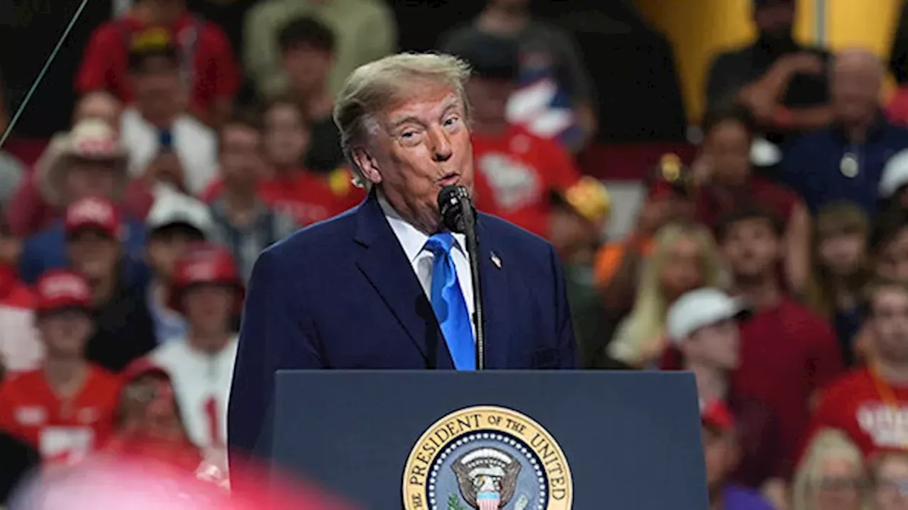 Trump's Ohio Rally: Profanity and Promises Amidst Slumping Polls