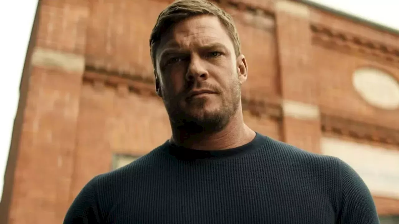 Alan Ritchson’s Dual Reality: Netflix King vs. Box Office Underperformer