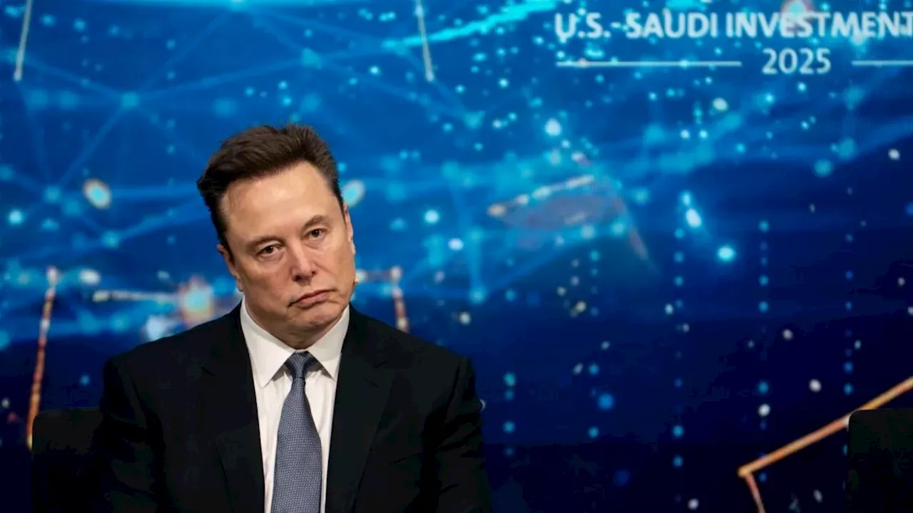 Musk's $200 Billion Milestone: SpaceX Gains and the Trump 'Super-Intelligence' Pivot