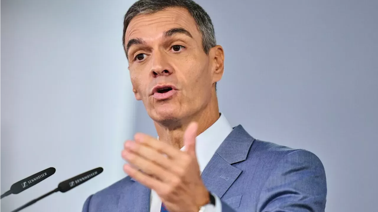 Sanchez Gambles on Early Vote as Housing Fury Grips Spain