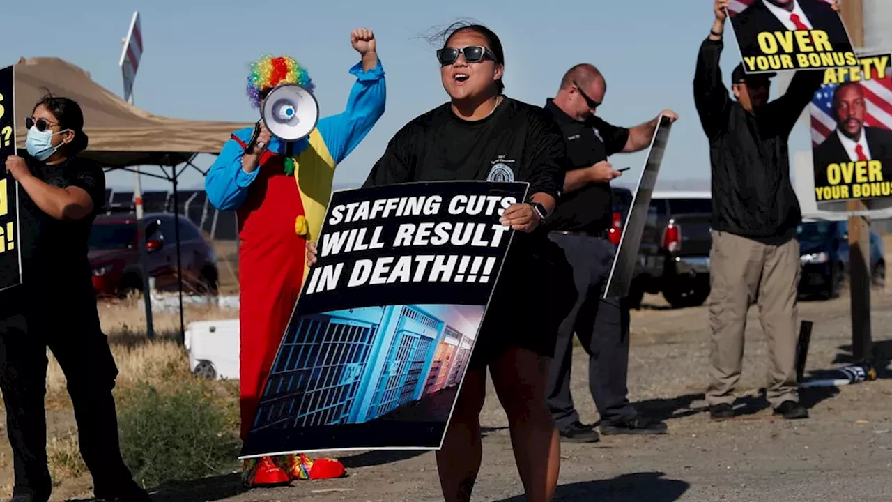 Federal Prison Agency Accused of Defying Court Order in Union Clash
