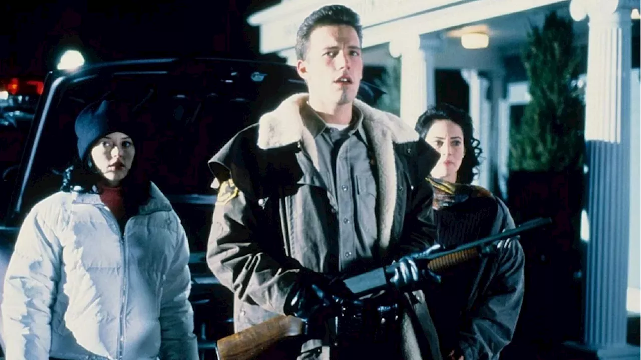 Phantoms 1998: A Decades‑Old Cult Horror Film Finds Its Audience