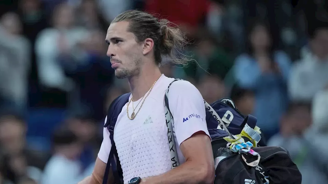 Shanghai Masters: Tsitsipas Recovers Ground as Hurkacz Sets Up Djokovic Clash