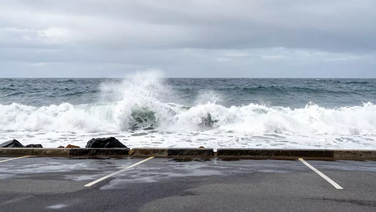 High Tides and Sneaker Waves: NWS Issues Warning for Monterey Bay and San Francisco