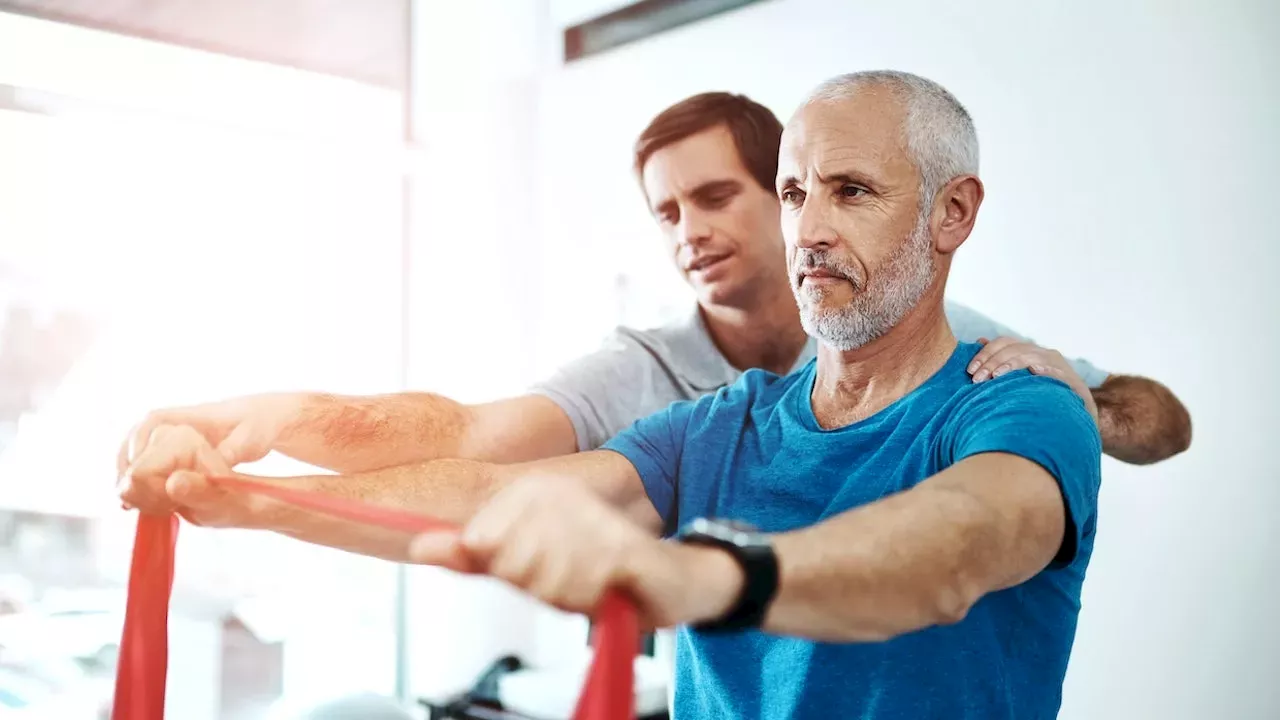 The 4-to-8 Hour Sweet Spot: New Research Links Weekly Exercise to Slower Parkinson's Decline