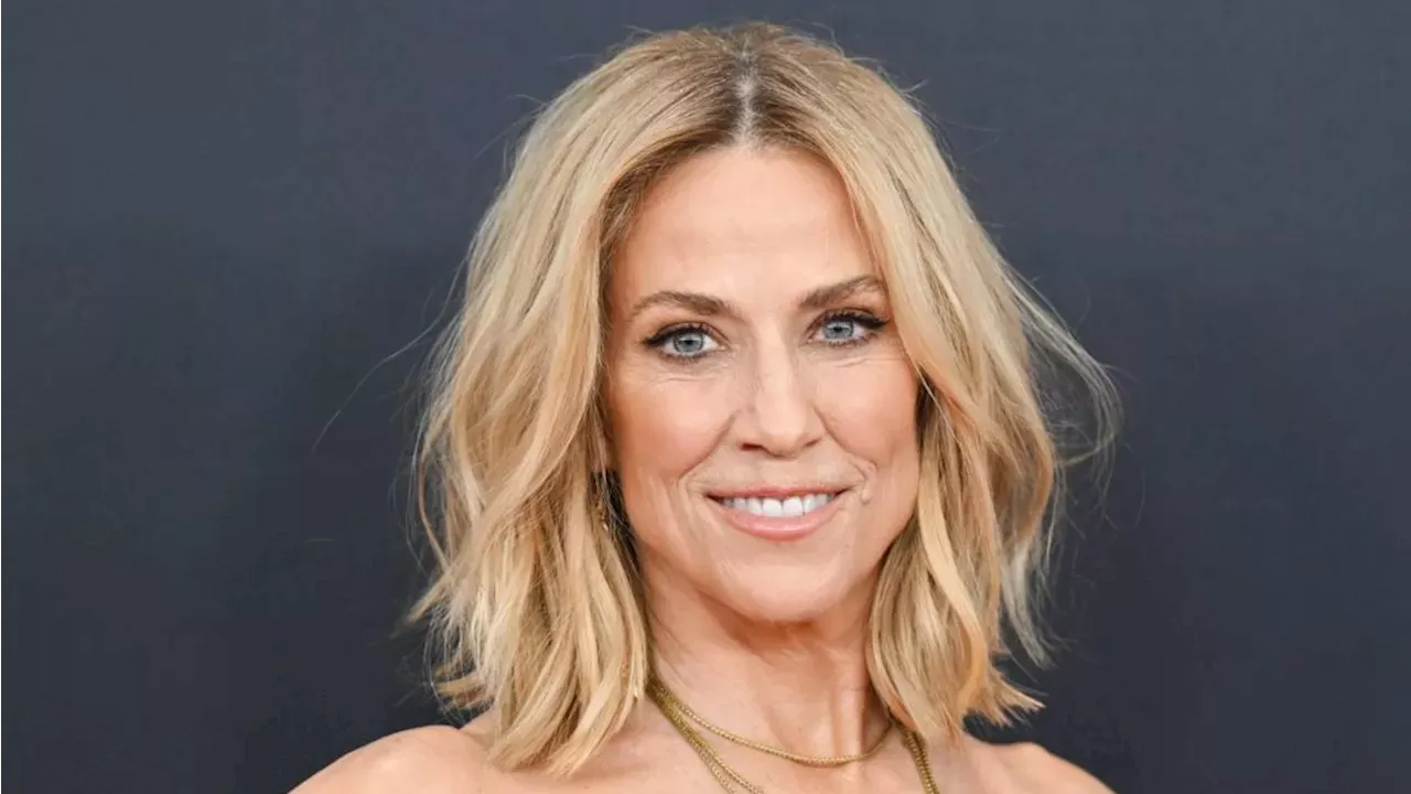Sheryl Crow to Release 'Evolution' Album with Politically-Charged Opening Track 'Freedom Bus'