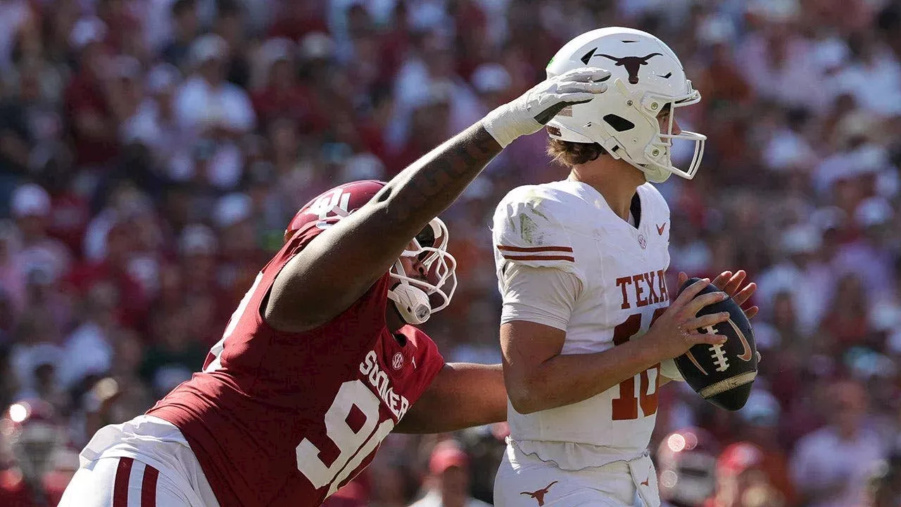 Oklahoma upsets No. 1 Texas 27-24 on Tate Sandell 47-yard field goal as time expires