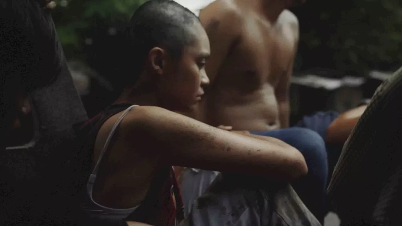 From Witness to Accomplice: E del Mundo's Cinematic Study of Political Violence