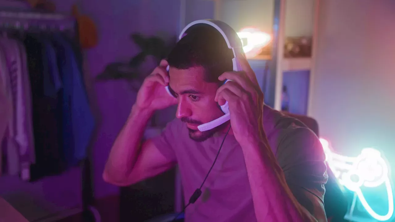 Beyond the Plastic: How to Make Your Gaming Headset Last Six Years