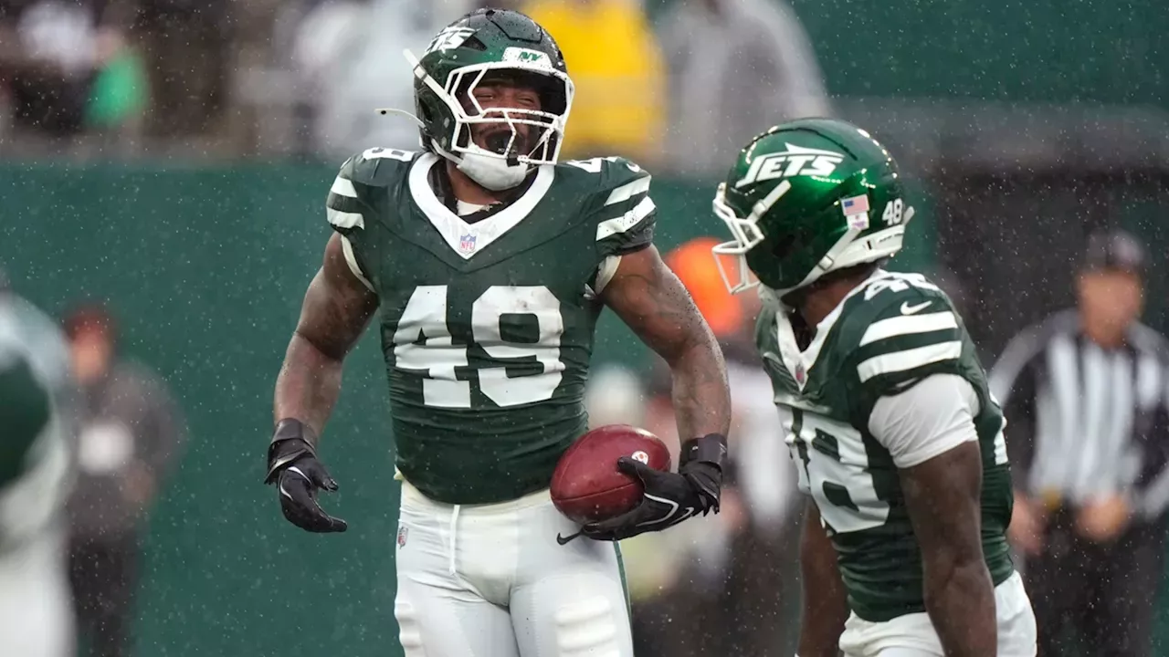 David Bailey’s Three-Sack Performance Rescues Jets from Three-Game Skid