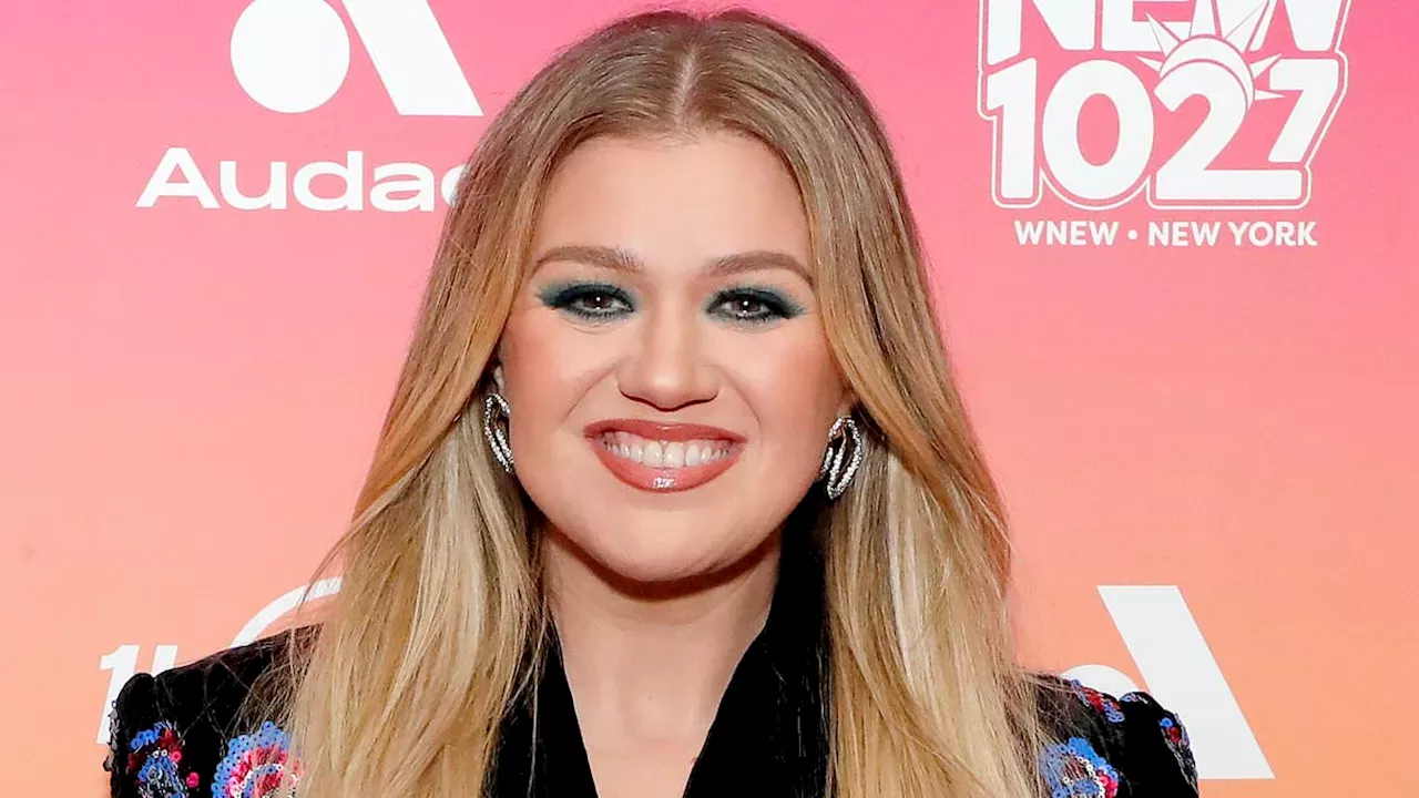Kelly Clarkson vs. Art of Play: A Brooklyn Boutique Battle