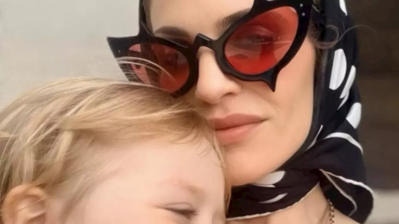 Kelly Osbourne Leaves Hollywood for English Farm Life to Protect Son Amid Sobriety Journey