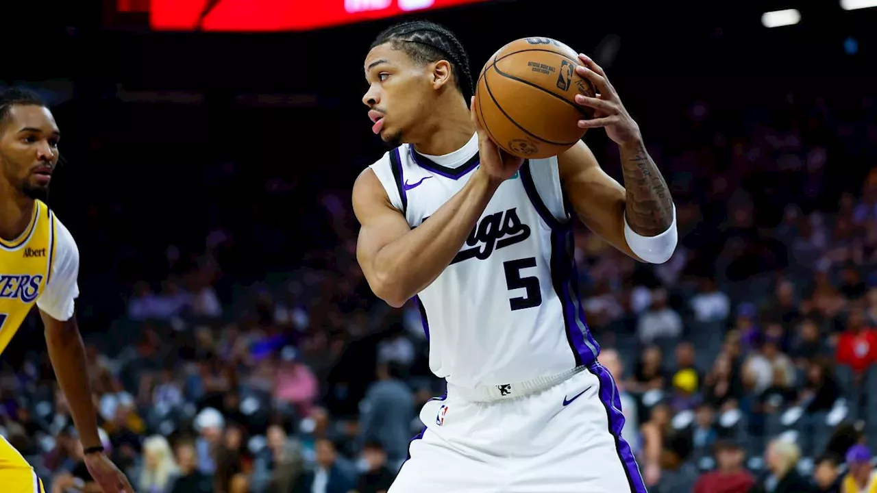 Rookie Darius Acuff Jr. Leads Kings with 25 Points Against Warriors