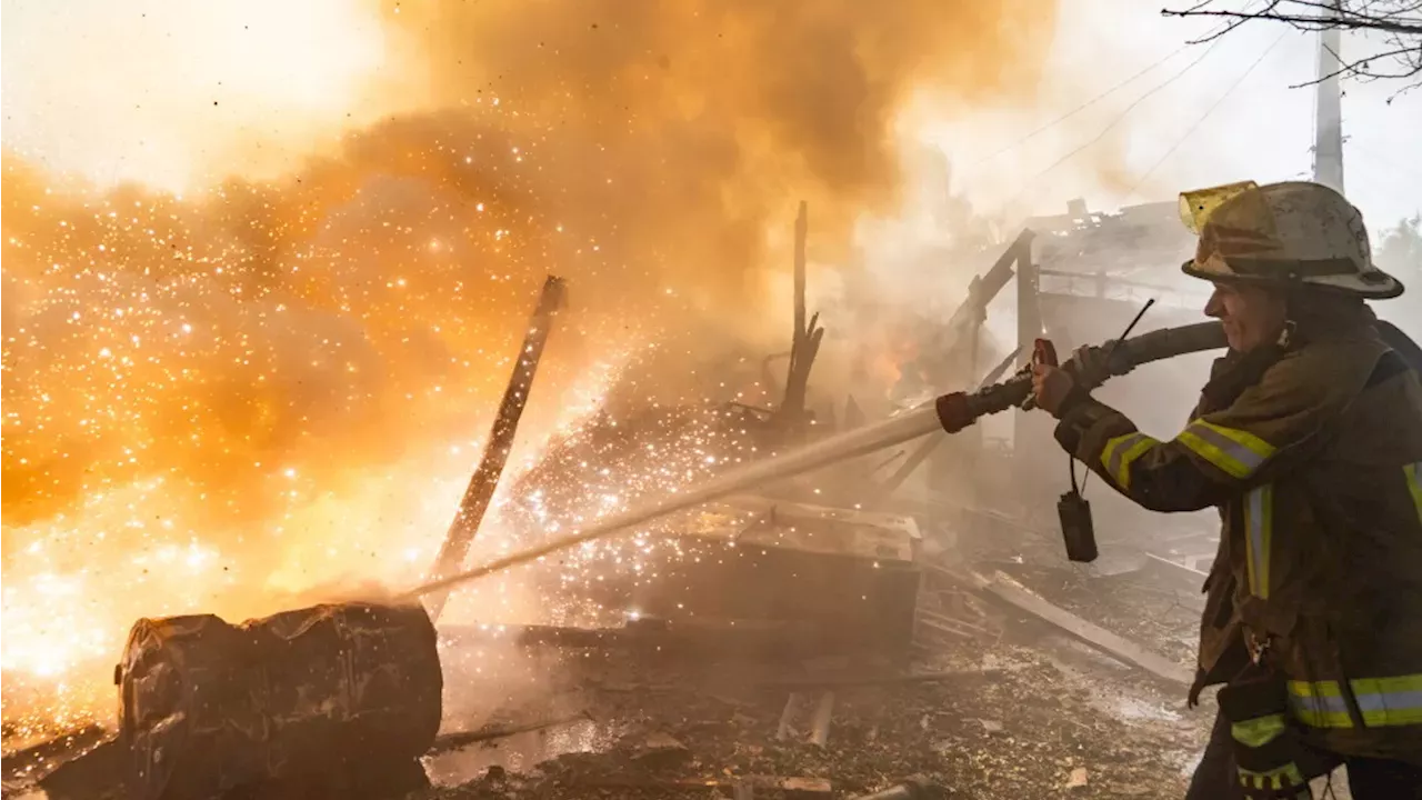 Trump Demands Ukrainian Elections as Russian Drones Strike Kyiv and Kharkiv