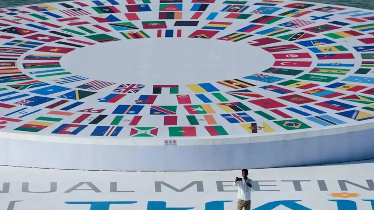 AI Infrastructure Propels IMF's 2026 Growth Forecast Amid Middle East Turmoil