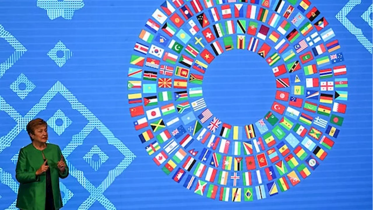 IMF Raises Global Growth Forecast to 3.1 Percent, Warns AI Boom and Debt Pose Risks
