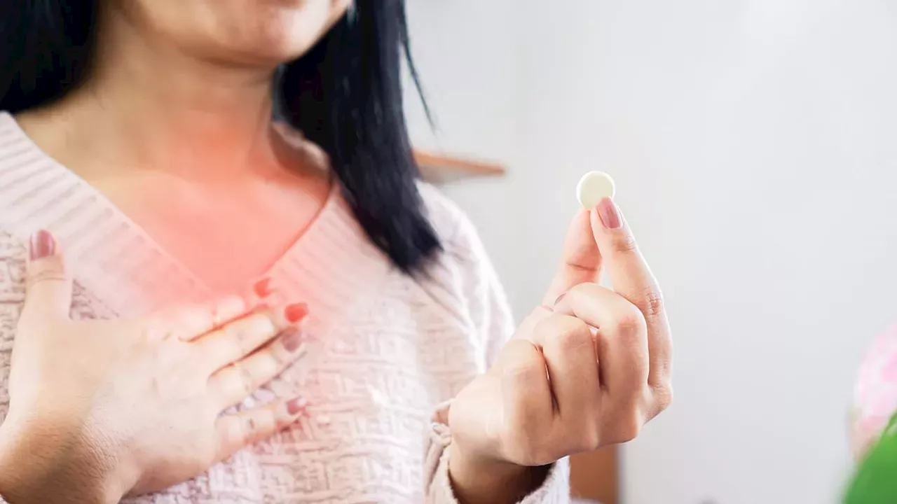 Long‑Term Omeprazole Use Linked to Gut Bacteria Overgrowth and Chronic Headaches: Expert Insights