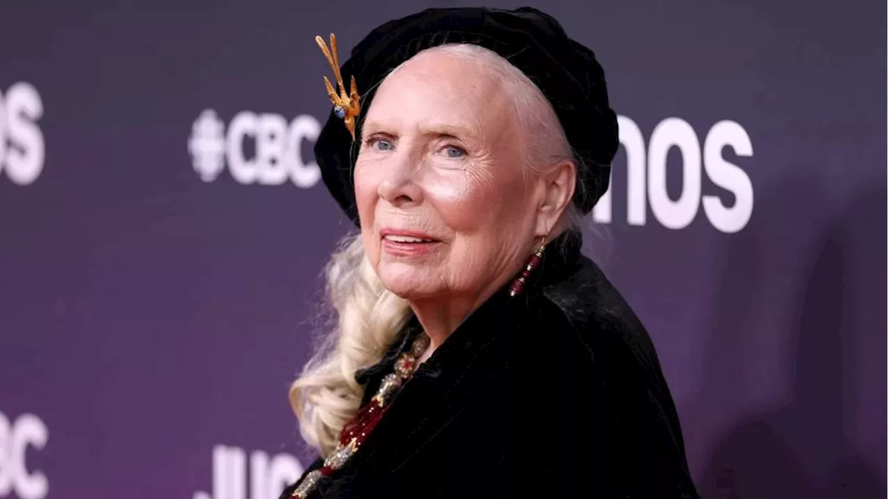 Joni Mitchell Officially Becomes a U.S. Citizen After 62 Years in America