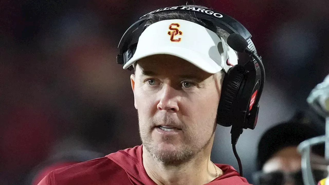 Chasen Johnson's Fumble Recovery Seals USC's Win Against Penn State