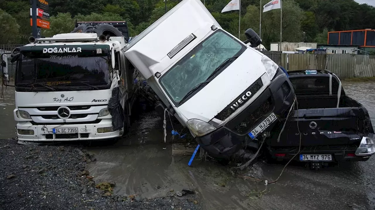 Istanbul's 83-Year Rainfall Record Triggers Fatal Flooding and Mass Evacuations
