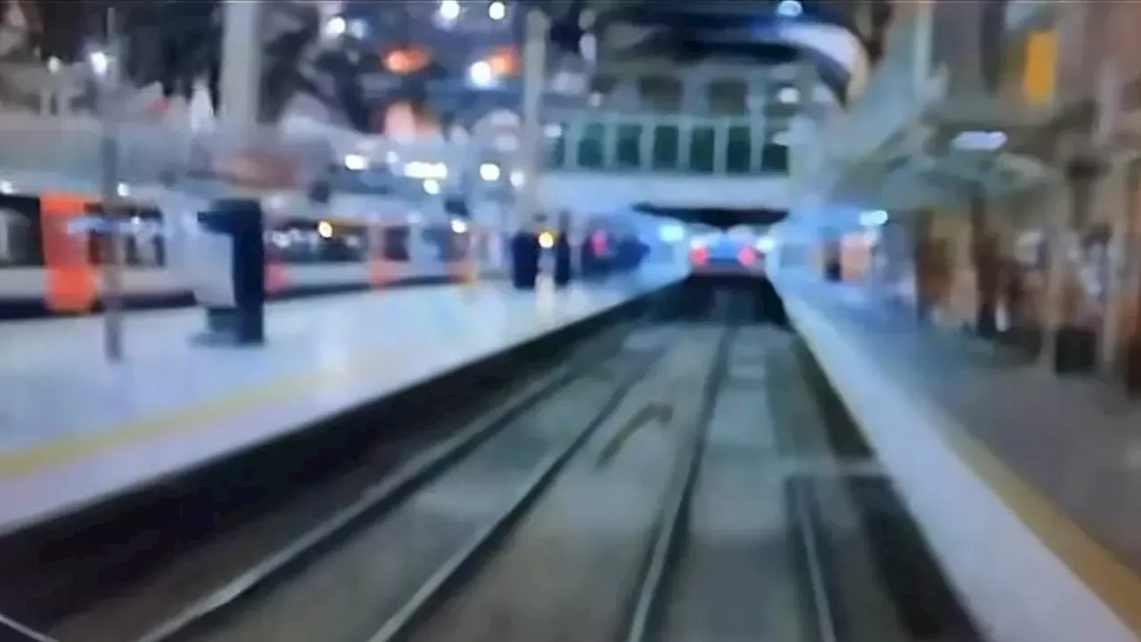 Chaos at the Hub: London Overground Derailment Paralyzes Liverpool Street
