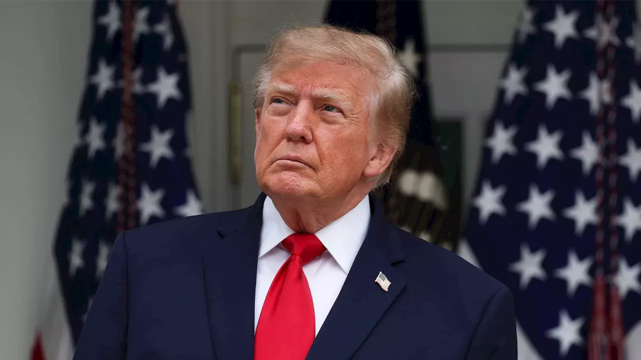 Trump's Graham Act Waiver Triggers GOP Revolt Over Russian Diesel Deal