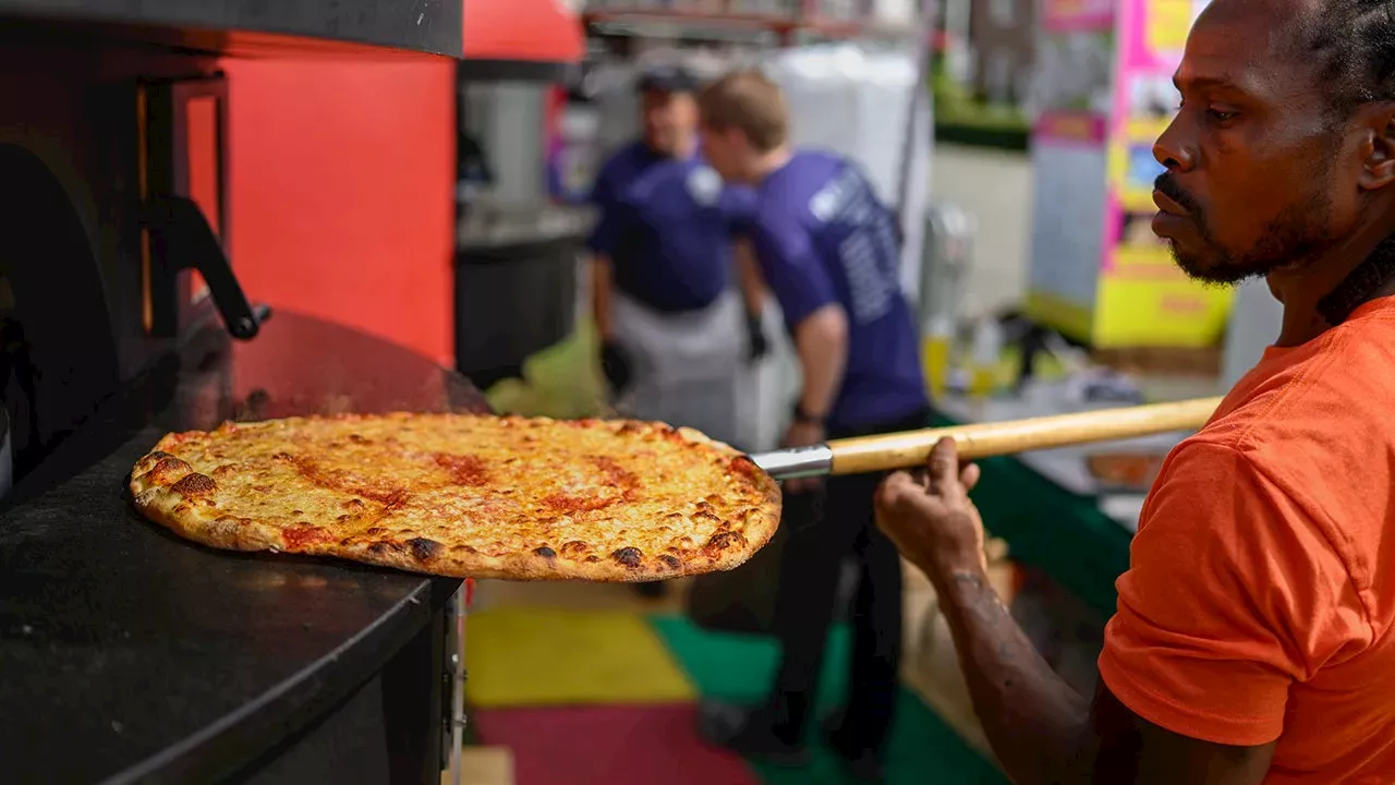 New Haven’s Apizza Revolution: Turning a Local Staple into a Tourism Engine