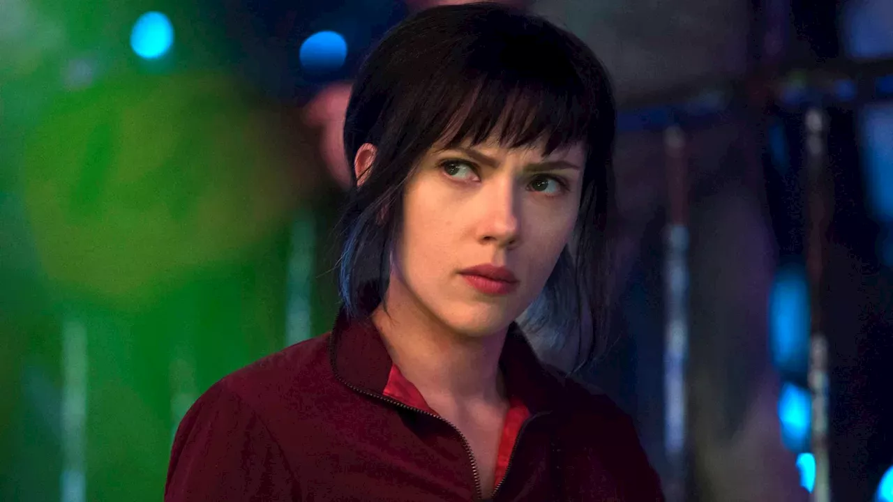 Beyond the Marvel Universe: Scarlett Johansson and Brad Bird’s Cyberpunk Gamble with Ray Gunn
