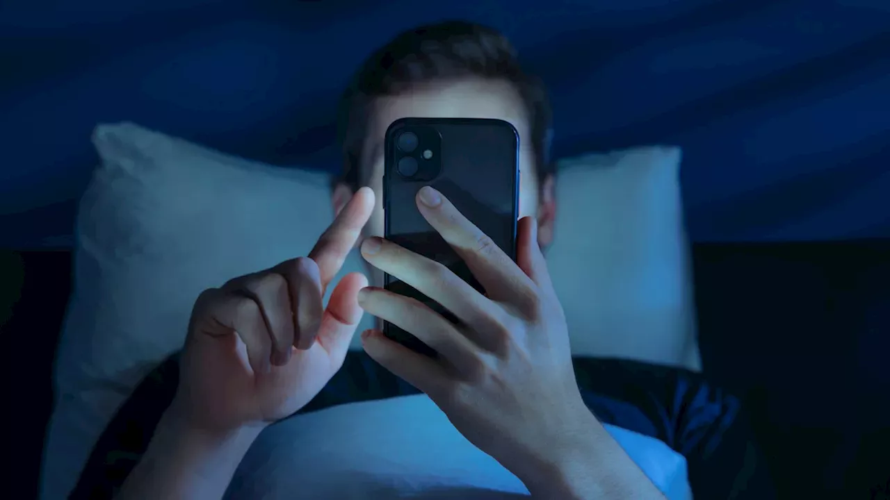 From Shock Clocks to Smart Bottles: Tech‑Pitched Gadgets That Help Us Cut Bad Habits