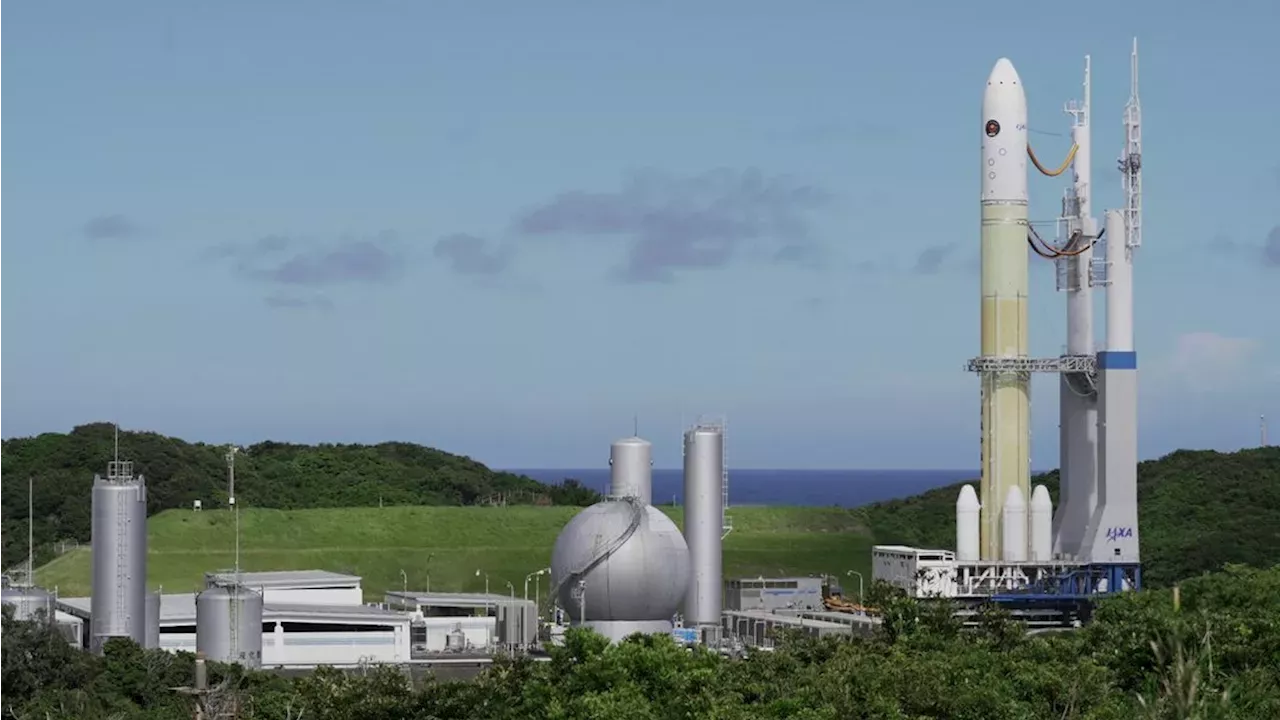 Japan's High-Stakes Gamble for Martian Moon Dust
