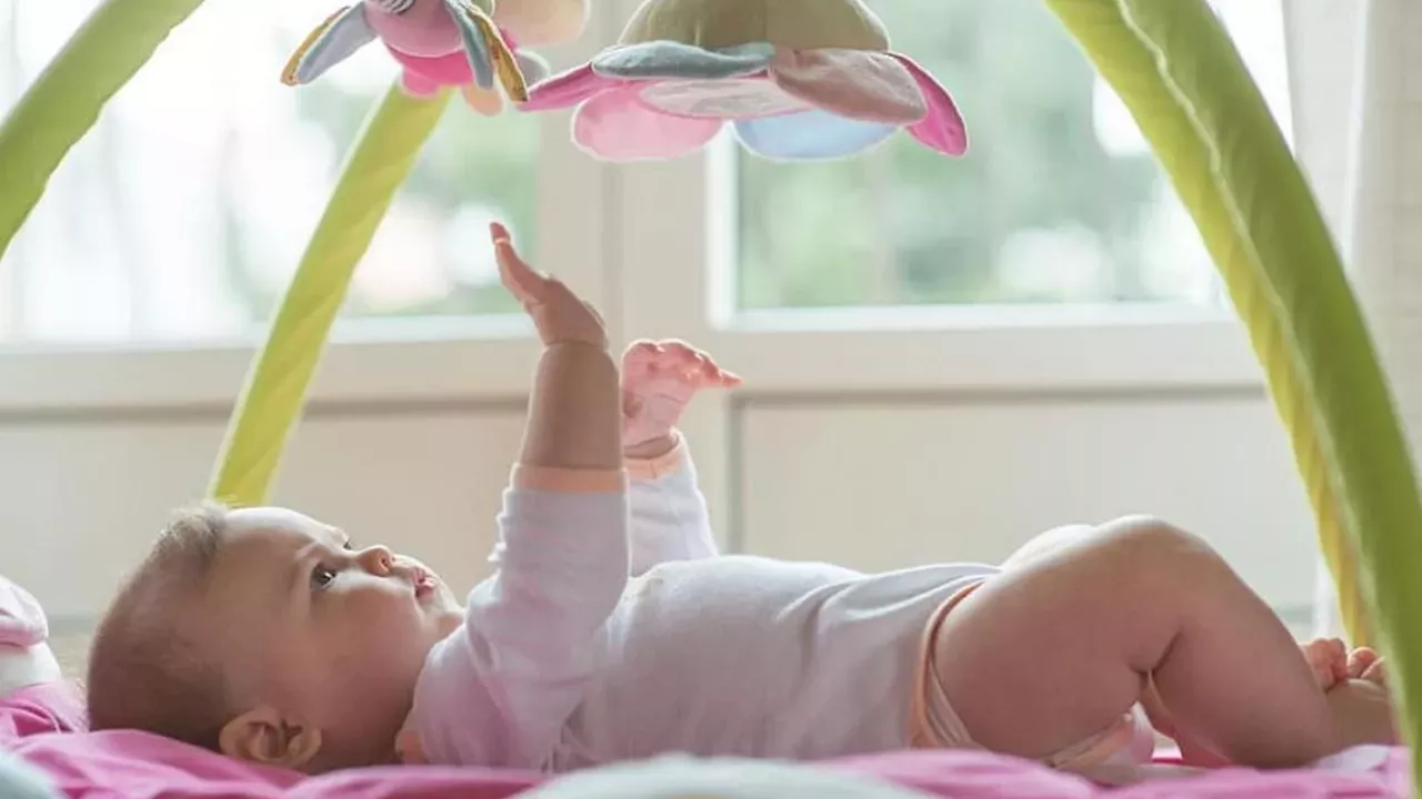 Baby Name Trends: 1940s Favorites Fade While New Names Rise in Oregon