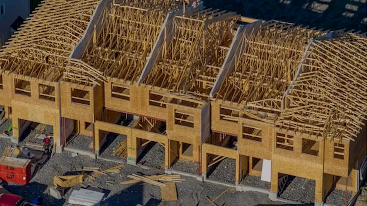 Bank of Canada Faces Growing Pressure to Raise Rates as Housing Market Sours