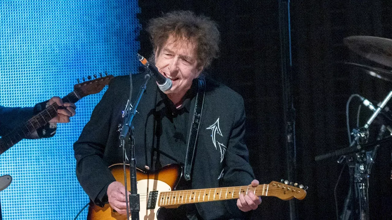 Bob Dylan’s Oslo Reimagining: The New Lyrical Evolution of 'Tangled Up in Blue'