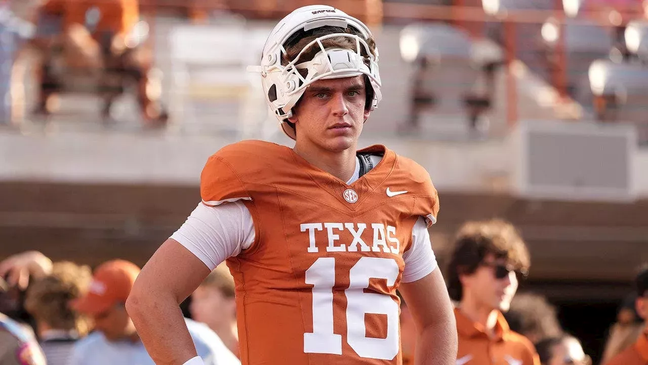 Urban Meyer Warns Texas: Is Arch Manning’s Season Slipping Away?