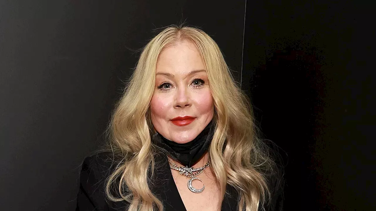Christina Applegate’s Medical Mystery: The Search for a New Diagnosis