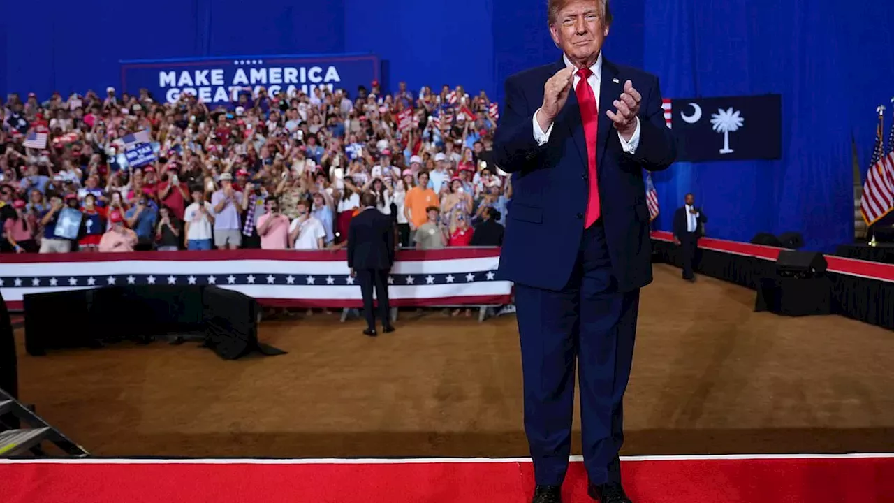 Trump’s South Carolina Rally: Physical Scuffles and a $5,000 Midterm Promise