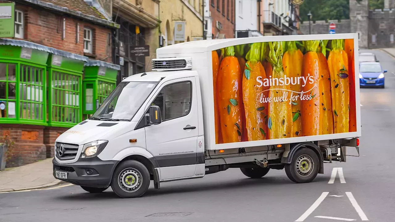 Sainsbury's Boosts Profit Forecasts as Food Inflation Stabilizes