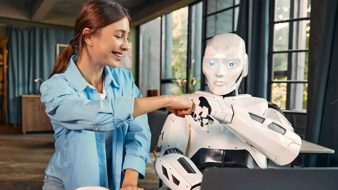 The AI-Advisor Tug-of-War: How Chatbots and Finfluencers are Reshaping Financial Trust