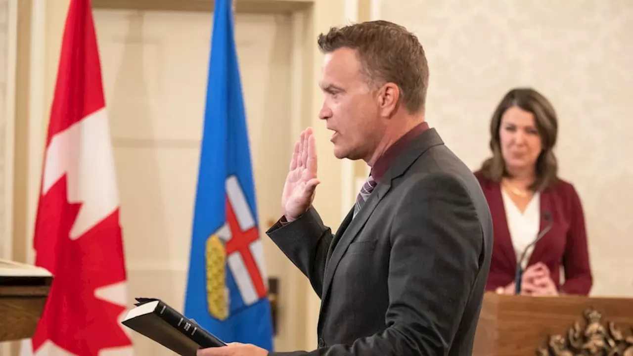 Smith’s UCP Purge: Can Alberta’s Ruling Party Survive the Secessionist Split?