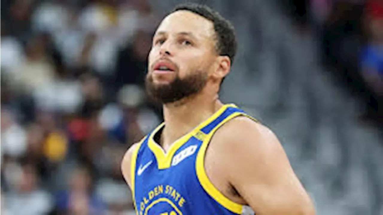 Curry's Ankle Scare: A High-Stakes Gamble for the Golden State Warriors