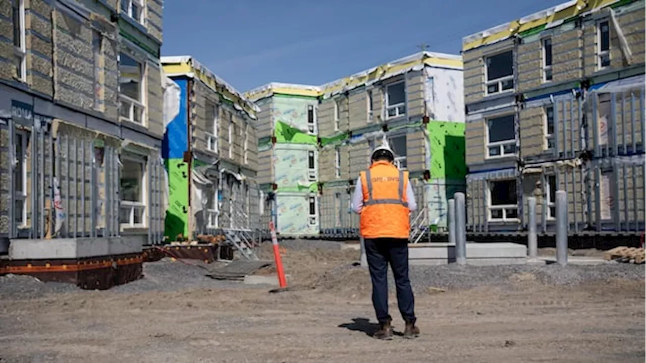 Ottawa's Mayoral Battle: Two Divergent Paths to Housing 500,000 New Residents