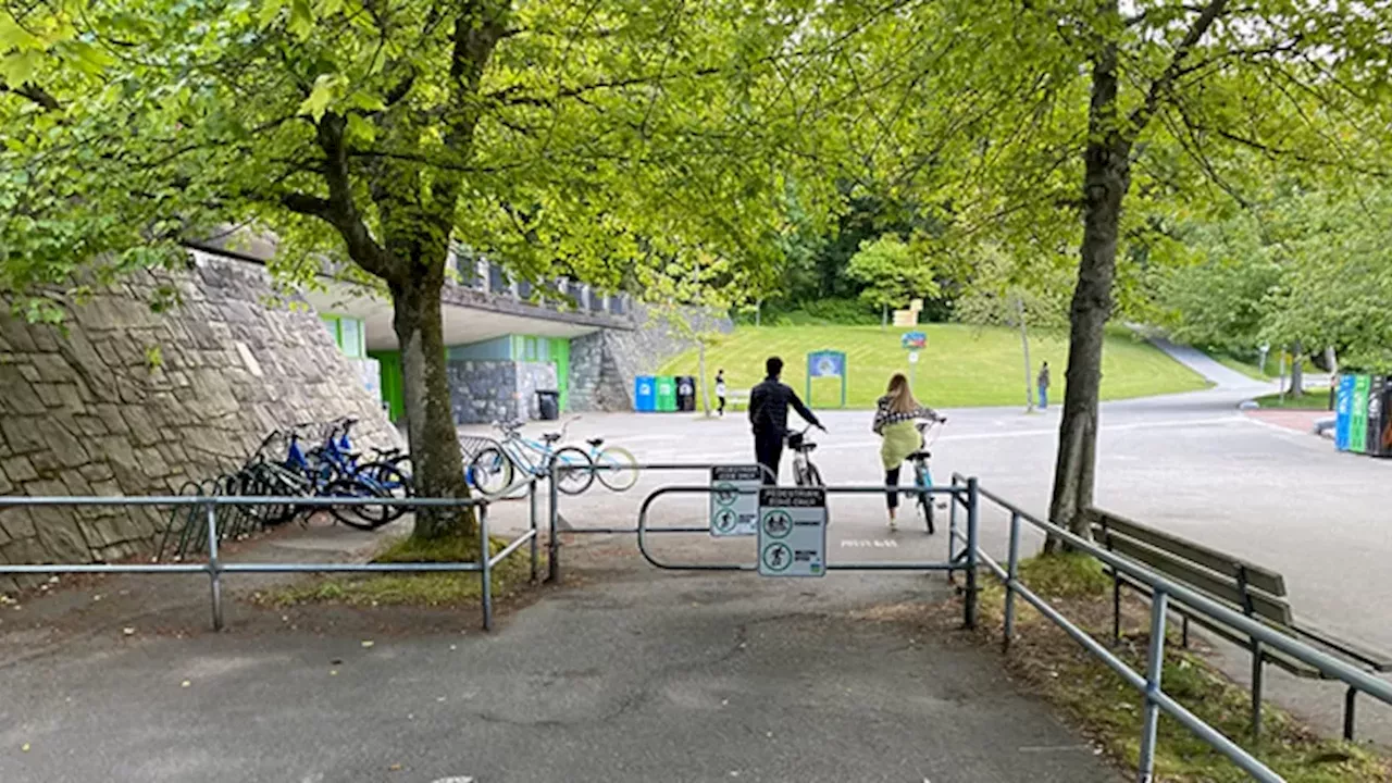 Accessibility Wins Over Speed Control on the Stanley Park Seawall