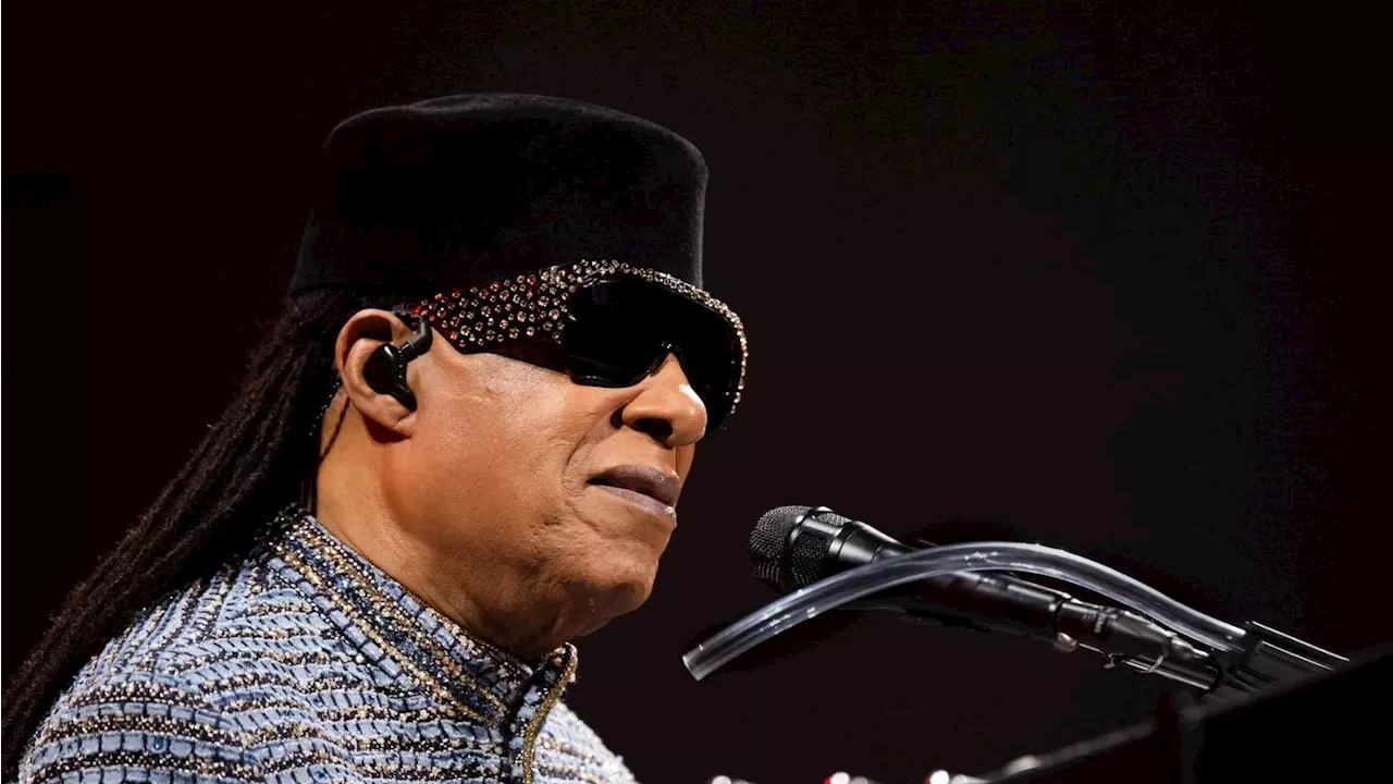 Stevie Wonder Sues to Evict Ex-Fiancée Carmen Efferson from Studio City Home