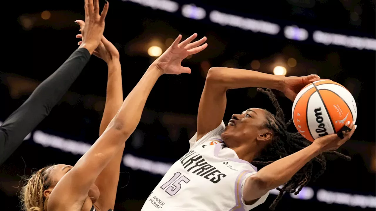 WNBA Finals: Atlanta Dream Lead 2-1 Amid National Anthem Firestorm