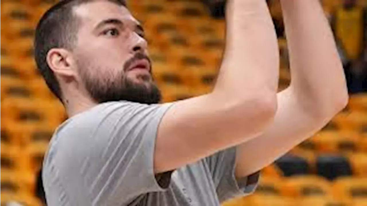 Zubac Questionable with Ankle Sprain